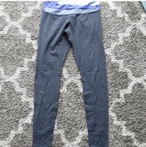 Lululemon Athletica size 10 tlc